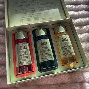 NEW 3.4 oz Pixi Toner Gift Box Glow Antioxidant Vitamin-C Tonic